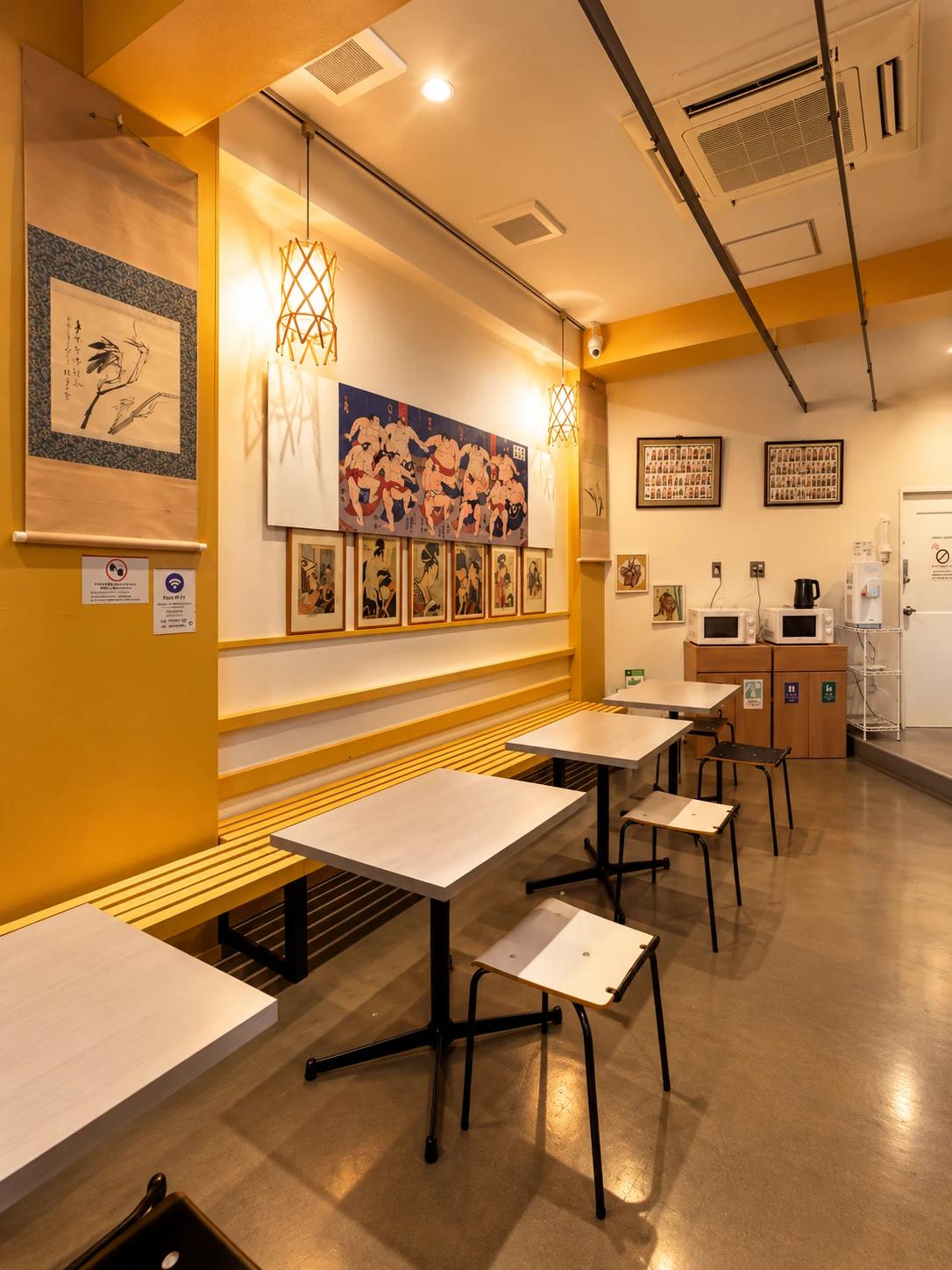 B1F lounge interior